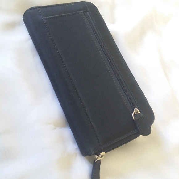 Buxton wallet - Picture 5 of 9